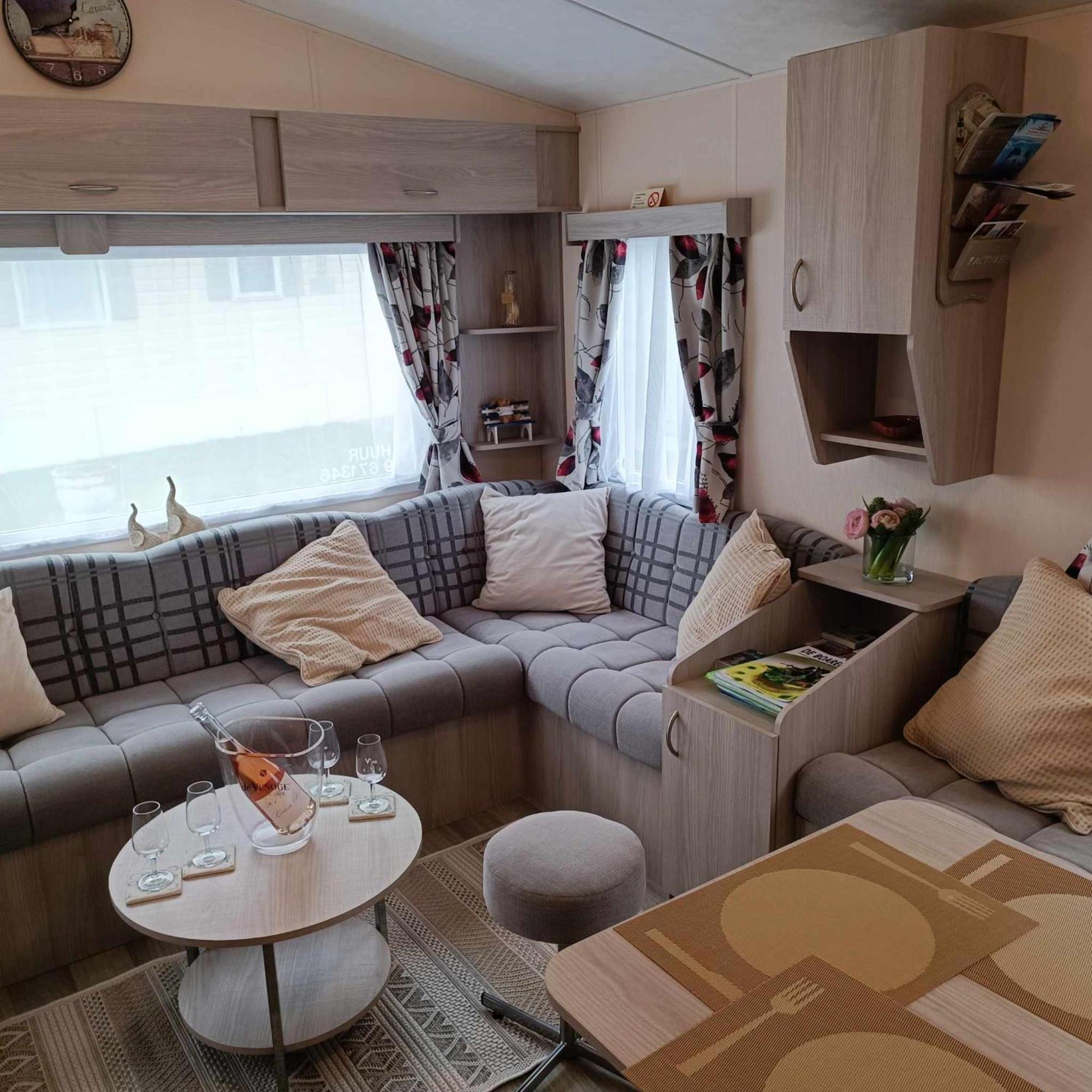 Caravan Aan Zee Arnani Middelkerke Exterior foto